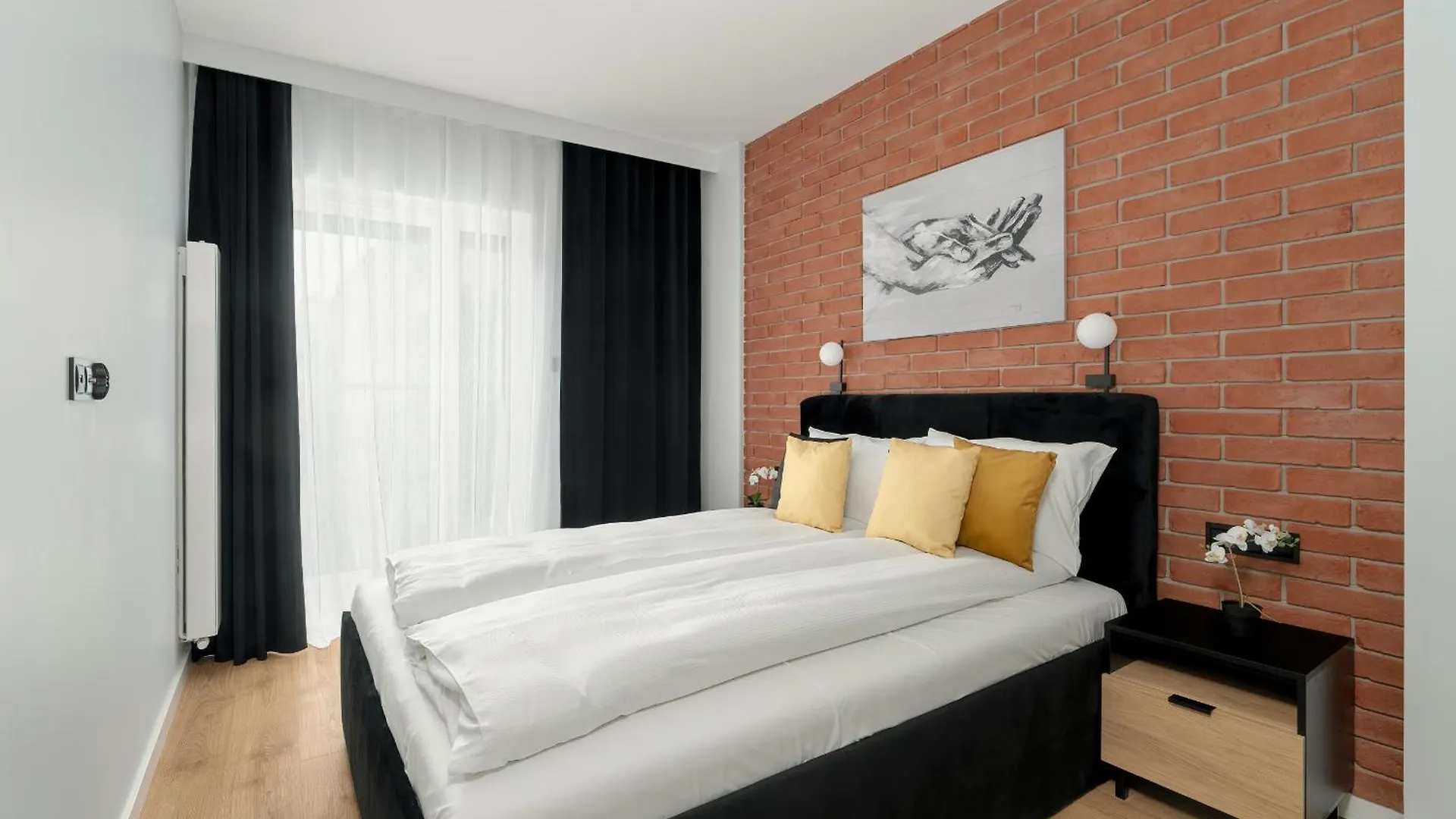 Nowoczesny Apartament Z Parkingiem W Sasiedztwie Starego Zoo By Noclegi Renters Poznań